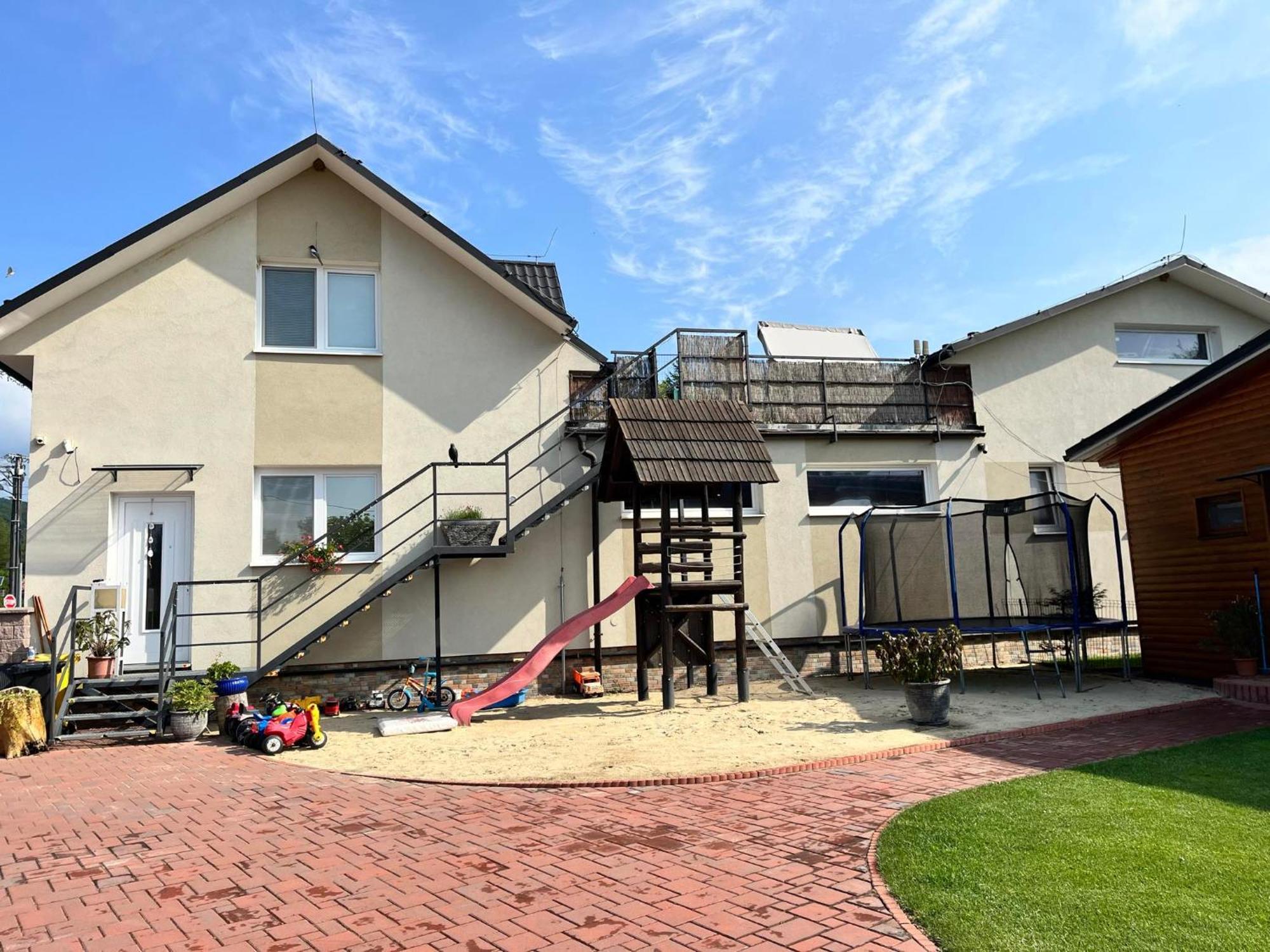 P&P Apartmany Bojnice Extérieur photo